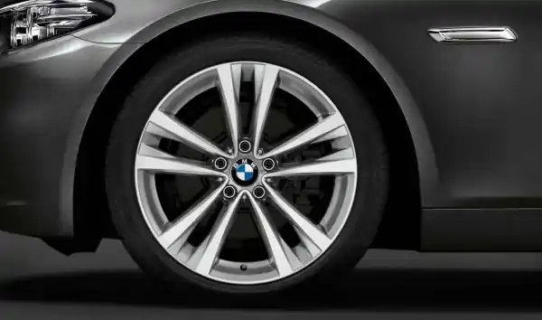 Janta aliaj usor - Double Spoke 610 - Bicolor Argintiu (Silver/Bright Turned) - 9Jx19 ET:44 - BMW Seria 5 F10 F11 Transport gratuit